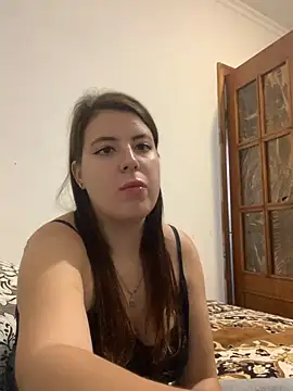 MiraCastellon online show from 28, 10, 2025