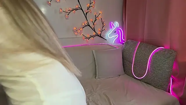 Snapshot of cutetella chatting on 29, 4, 2026 cutetella online show from 29, 4, 2026
