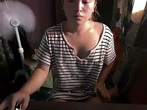 Snapshot of ur_babyjamella chatting on 19, 2, 2026 ur babyjamella online show from 19, 2, 2026