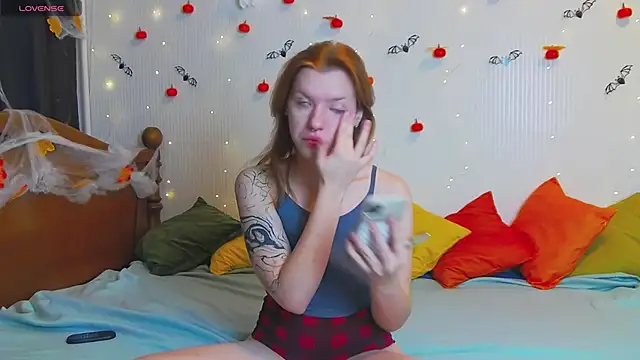 MeganNewCat online show from 1, 11, 2025