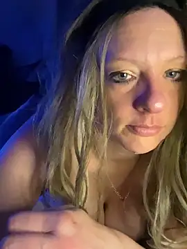 queenkelly1234 online show from 25, 3, 2026