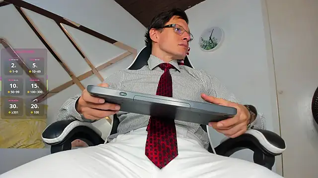 Justin valverde online show from 23, 12, 2025