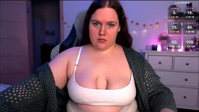 Snapshot of SummerTina chatting on 19, 2, 2025 SummerTina online show from 19, 2, 2025