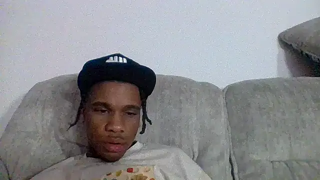 Snapshot of princefreshk chatting on 22, 10, 2025 princefreshk online show from 22, 10, 2025