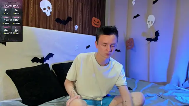 Logan mett online show from 3, 11, 2025