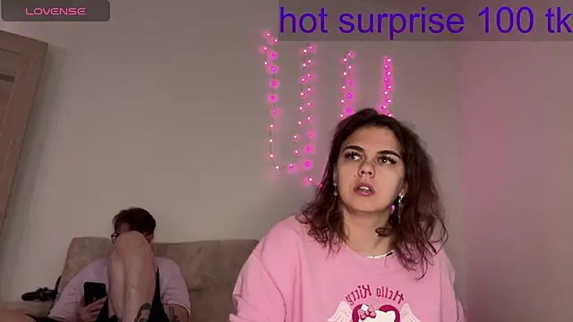 live sexy online show from 7, 4, 2026