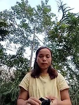 Nguyet2k4 online show from 21, 12, 2025