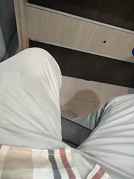 Vickyins480000 online show from 30, 3, 2026