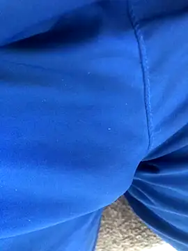 Snapshot of KneelToDaddy chatting on 16, 10, 2025 KneelToDaddy online show from 16, 10, 2025