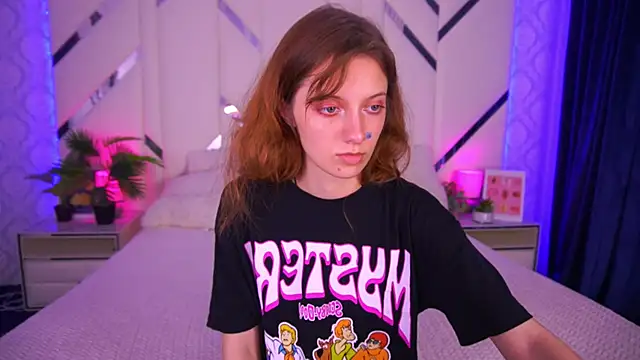 CuteeFoxy online show from 11, 11, 2025