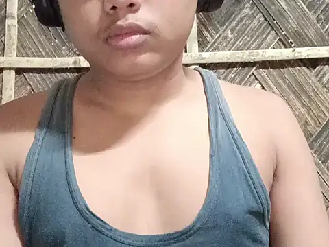 Snapshot of therapy03 chatting on 19, 10, 2025 therapy03 online show from 19, 10, 2025