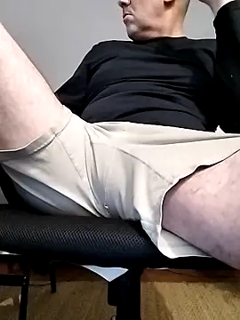 Snapshot of nicolaspgarnier chatting on 18, 10, 2025 nicolaspgarnier online show from 18, 10, 2025