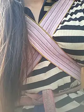 Snapshot of chipuca chatting on 29, 10, 2025 chipuca online show from 29, 10, 2025