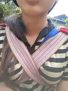 Snapshot of chipuca chatting on 30, 10, 2025 chipuca online show from 30, 10, 2025