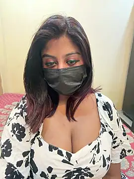 Snapshot of payal_mittal chatting on 7, 5, 2026 payal mittal online show from 7, 5, 2026