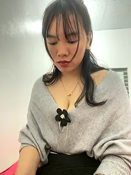 Snapshot of hanaa-show chatting on 18, 11, 2025 hanaa-show online show from 18, 11, 2025