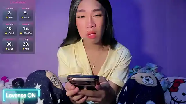 Snapshot of Yourasianbabyemma chatting on 21, 4, 2026 Yourasianbabyemma online show from 21, 4, 2026