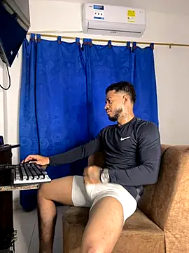 Kylian Alessandro online show from 26, 11, 2025