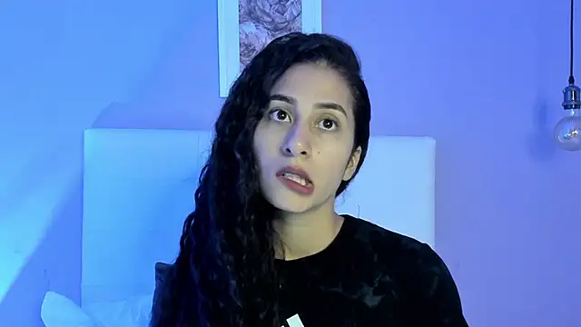 Snapshot of fernanda317 chatting on 2, 7, 2026 fernanda317 online show from 2, 7, 2026