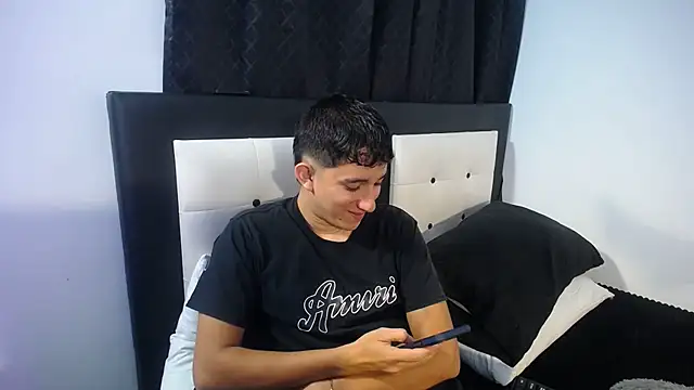 Snapshot of Dravith_Valery chatting on 19, 2, 2026 Dravith Valery online show from 19, 2, 2026