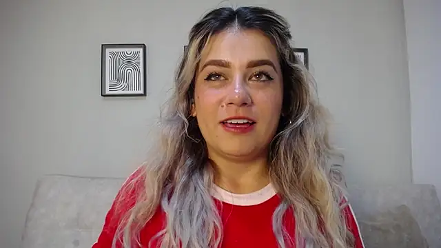 Sweet Bella Valery online show from 24, 11, 2025