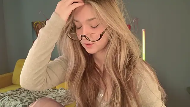 Snapshot of BellaSink chatting on 19, 2, 2026 BellaSink online show from 19, 2, 2026