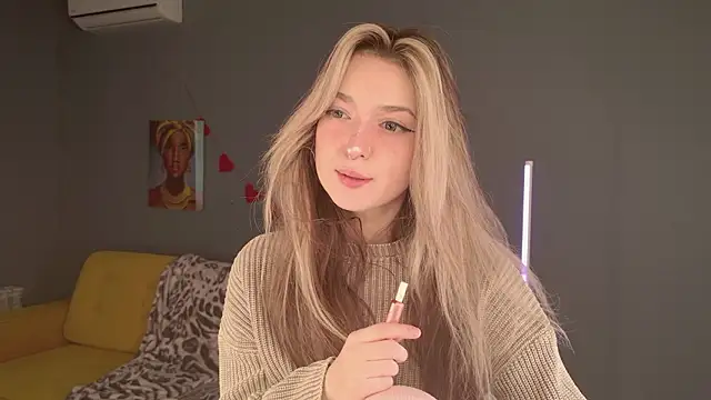 Snapshot of BellaSink chatting on 1, 3, 2026 BellaSink online show from 1, 3, 2026