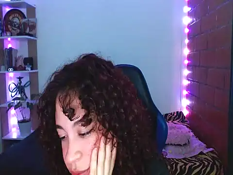 Medussa3033 online show from 24, 4, 2026