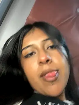 Snapshot of Alicia_Sanz chatting on 28, 10, 2025 Alicia Sanz online show from 28, 10, 2025