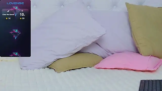 Snapshot of AriannaSins chatting on 9, 1, 2025 AriannaSins online show from 9, 1, 2025