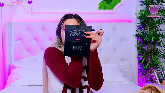 AriannaSins online show from 3, 2, 2026