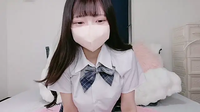 Snapshot of Mirai_oO16Oo chatting on 17, 10, 2025 Mirai oO16Oo online show from 17, 10, 2025