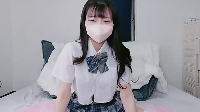 Snapshot of Mirai_oO16Oo chatting on 14, 11, 2025 Mirai oO16Oo online show from 14, 11, 2025