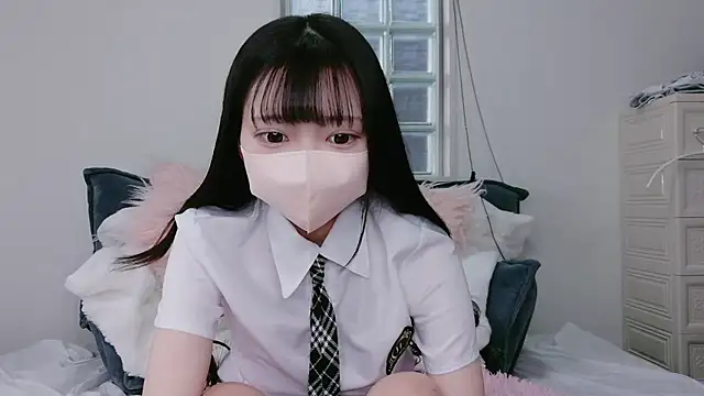 Snapshot of Mirai_oO16Oo chatting on 4, 12, 2025 Mirai oO16Oo online show from 4, 12, 2025