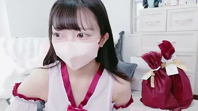 Snapshot of Mirai_oO16Oo chatting on 7, 1, 2026 Mirai oO16Oo online show from 7, 1, 2026