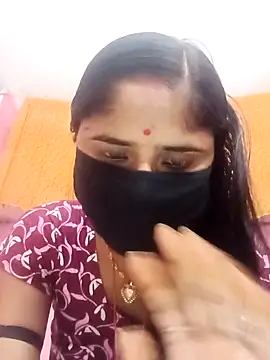 Snapshot of Rajni_chauhan chatting on 2, 5, 2026 Rajni chauhan online show from 2, 5, 2026