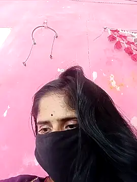 Snapshot of Rajni_chauhan chatting on 14, 5, 2026 Rajni chauhan online show from 14, 5, 2026