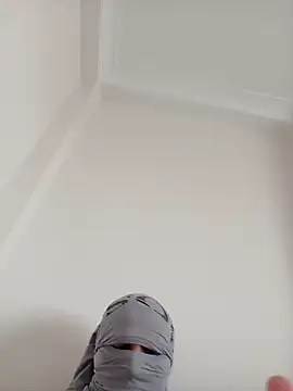 Snapshot of hasanland chatting on 4, 11, 2025 hasanland online show from 4, 11, 2025