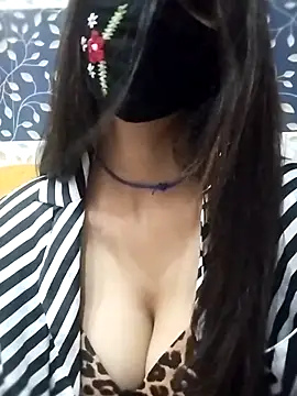 Snapshot of Jyoti-Love-143 chatting on 12, 7, 2026 Jyoti-Love-143 online show from 12, 7, 2026