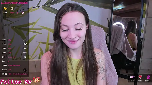 honeybuns lizzy online show from 21, 11, 2025