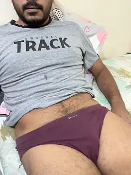 Handsome8677 online show from 27, 10, 2025