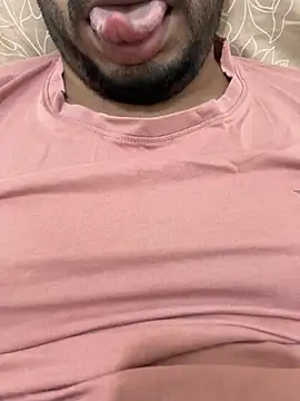 Snapshot of Handsome8677 chatting on 17, 3, 2026 Handsome8677 online show from 17, 3, 2026