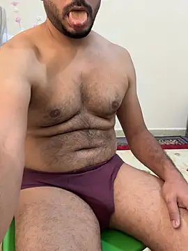 Snapshot of Handsome8677 chatting on 7, 4, 2026 Handsome8677 online show from 7, 4, 2026