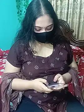 Snapshot of Porimoni22 chatting on 23, 5, 2026 Porimoni22 online show from 23, 5, 2026