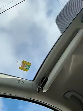 Snapshot of CrazyInTwo chatting on 3, 11, 2025 CrazyInTwo online show from 3, 11, 2025