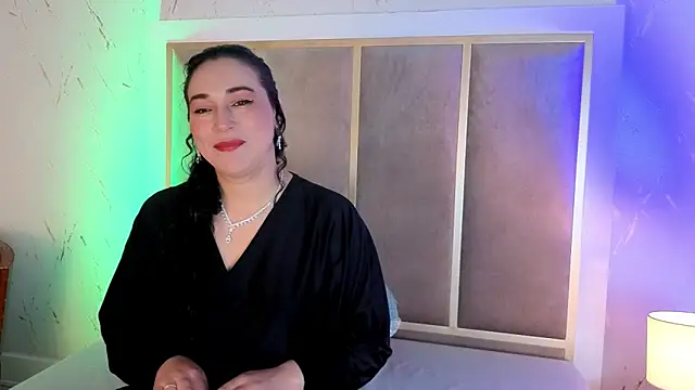 Elizabeth bennett 6 online show from 2, 11, 2025