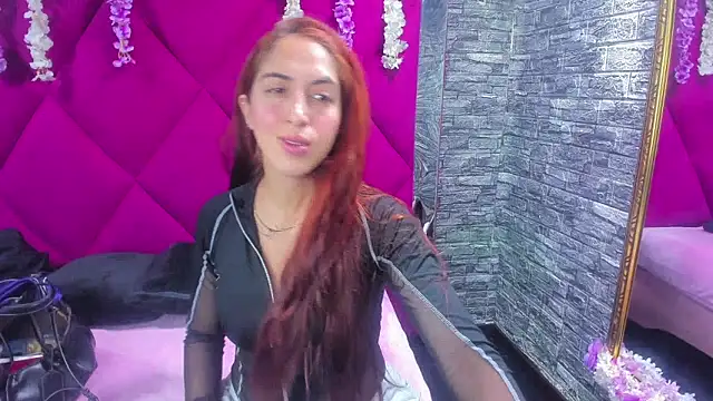 MariamGray1 online show from 17, 12, 2025