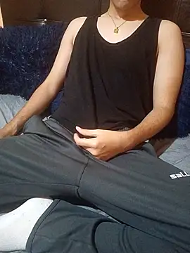 Snapshot of esmermoon chatting on 2, 2, 2026 esmermoon online show from 2, 2, 2026