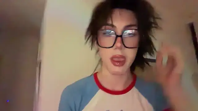 kira yoshika9e online show from 5, 4, 2026