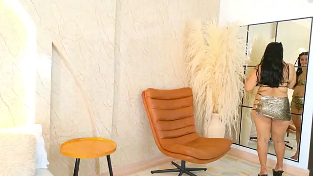 Snapshot of Antonella_Russo1 chatting on 25, 2, 2026 Antonella Russo1 online show from 25, 2, 2026